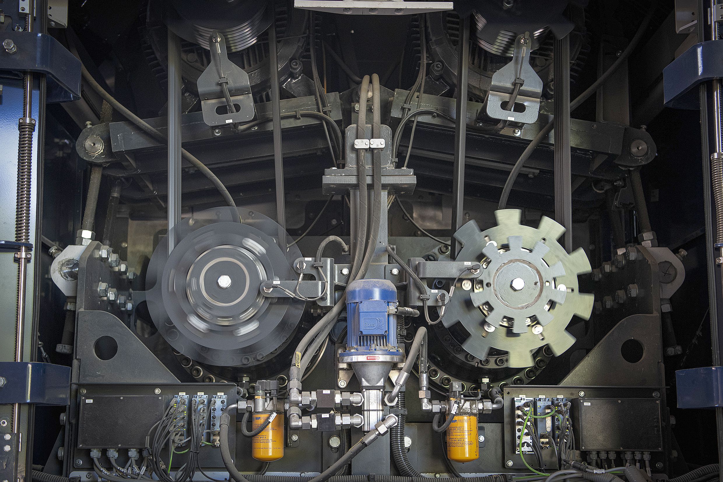 RINGSPANN's RSHD in the shredder of Lindner Recyclingtech RINGSPANN's RSHD in the shredder of Lindner Recyclingtech